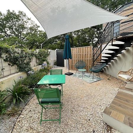 Bulle De Detente Avec Jacuzzi Saint-Martin-de-Londres ภายนอก รูปภาพ